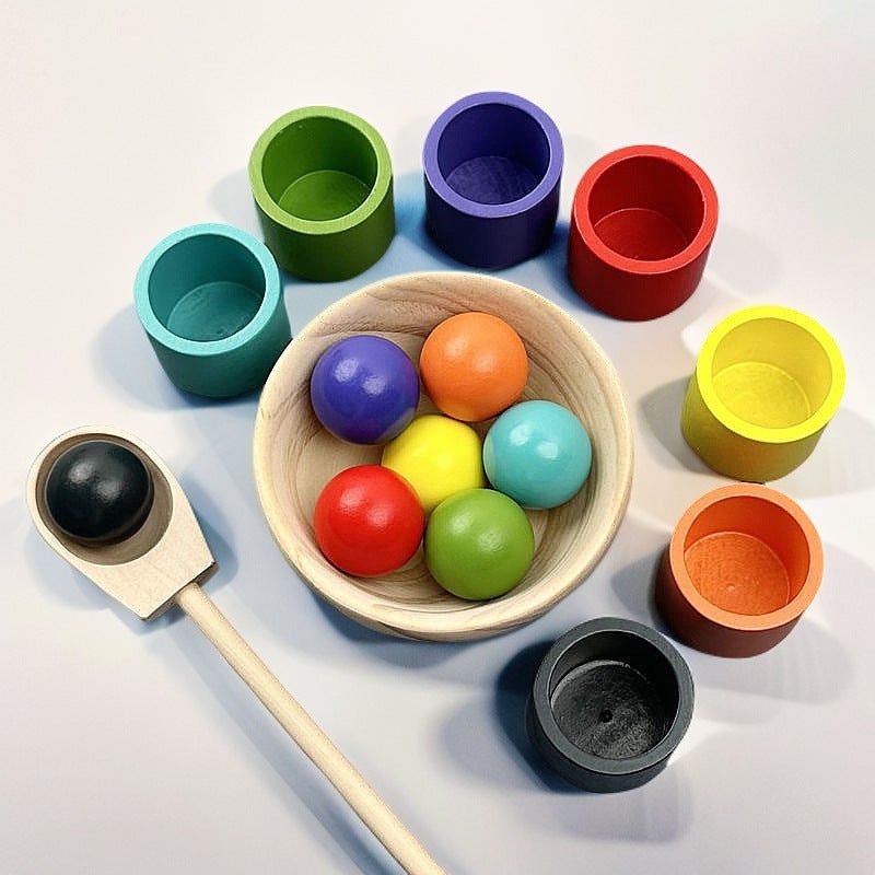 لعبة الكرة والكوب الخشبية ذات 7 ألوان - أدوات تعليمية مبكرة من مونتيسوري لتصنيف الألوان للأطفال وتكامل الحواس - Image 4